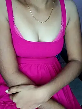 Nidhi lovely online show from March 2026 05:19:02 PM