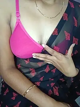 Snapshot of Nidhi_lovely chatting on May 2026 01:24:02 AM Nidhi lovely online show from May 2026 01:24:02 AM