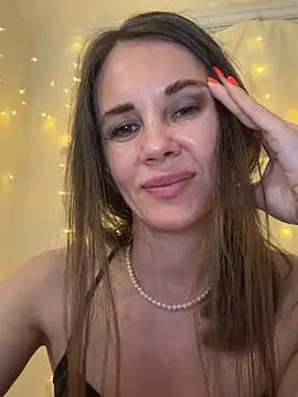 LucieMack online show from May 2026 10:17:01 PM