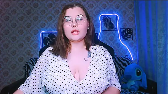 InLoveWithLife26 online show from November 2025 08:09:01 PM