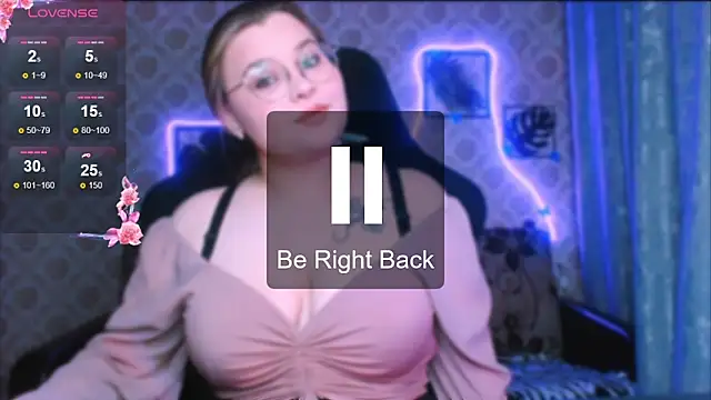 Snapshot of InLoveWithLife26 chatting on May 2026 06:56:02 PM InLoveWithLife26 online show from May 2026 06:56:02 PM