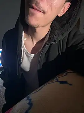 HitShelf online show from February 2026 03:56:02 AM