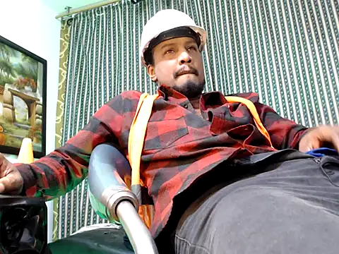 ElCaballeroNegro24 online show from October 2025 01:01:02 AM