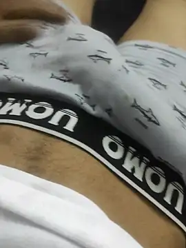 rayane7xx online show from January 2026 01:38:02 PM