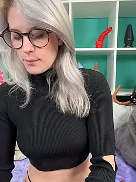 TheRealJessyLey online show from March 2026 08:10:01 AM