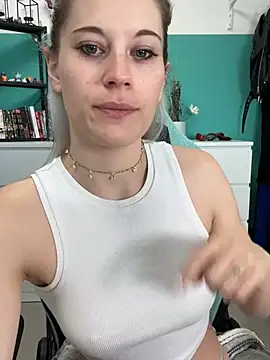 TheRealJessyLey online show from April 2026 06:41:02 AM