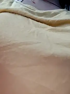 Ruhi 07 online show from November 2025 04:45:02 AM