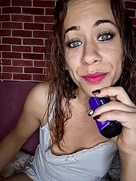 Snapshot of HotGinger66 chatting on May 2026 09:37:02 AM HotGinger66 online show from May 2026 09:37:02 AM