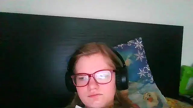 Moonolighta online show from February 2026 08:13:02 AM