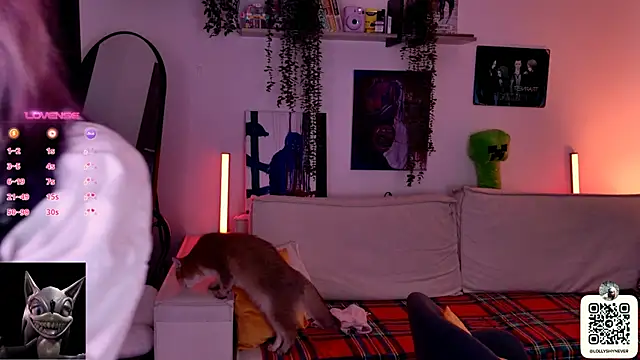 Lollyshy online show from October 2025 10:49:01 AM