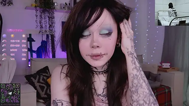 Lollyshy online show from March 2026 08:32:02 AM