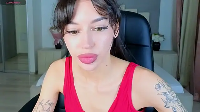Snapshot of Alexa___Hill chatting on September 2025 09:16:02 PM Alexa Hill online show from September 2025 09:16:02 PM