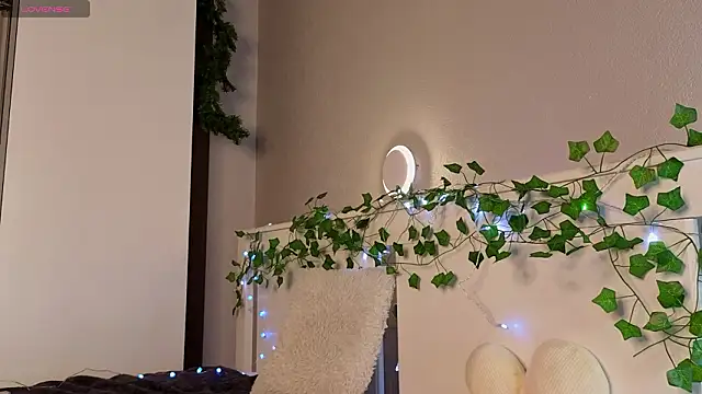 BlushinBloom online show from February 2026 06:32:02 AM