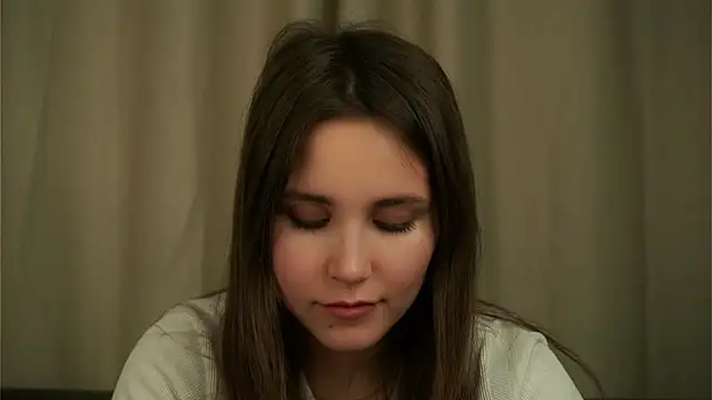 EthalFlowers online show from October 2025 01:53:02 AM