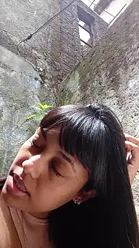 indiazinhabella27 online show from December 2025 03:20:04 PM