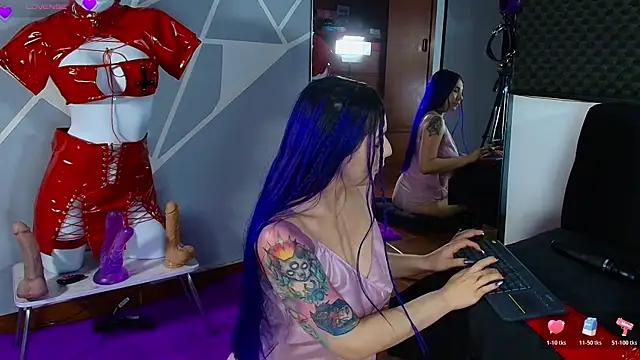 karlamoon23 online show from June 2026 12:39:01 AM