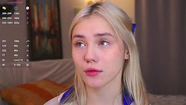 LilianBenskin online show from December 2025 05:23:01 AM