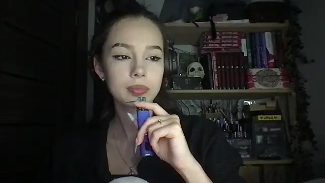 Yuna5343 online show from April 2026 08:20:01 PM