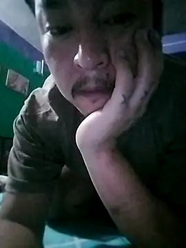 Snapshot of lilldickyyy chatting on May 2026 04:46:02 PM lilldickyyy online show from May 2026 04:46:02 PM