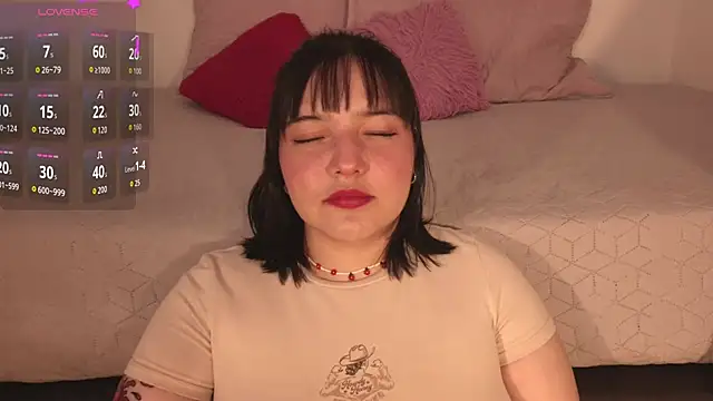 Gaby99  online show from October 2025 03:35:02 PM