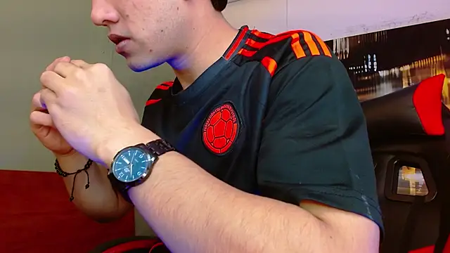 alexgiraldo   online show from June 2026 01:48:02 PM