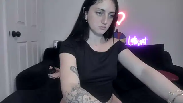 torithequeen online show from April 2026 01:06:02 AM