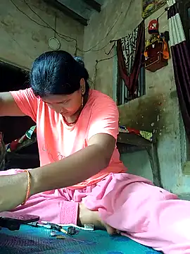 heena3355 online show from September 2025 04:23:02 AM