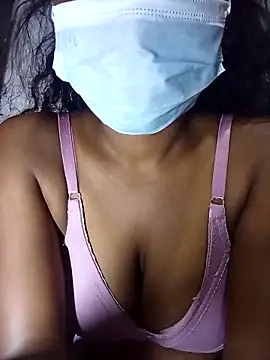 MickMicky online show from October 2025 12:55:01 AM