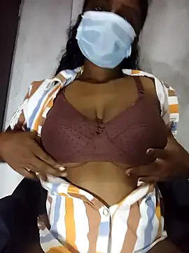 MickMicky online show from October 2025 03:55:02 PM