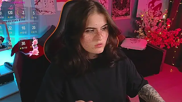 Dark Shine online show from May 2026 08:06:01 PM