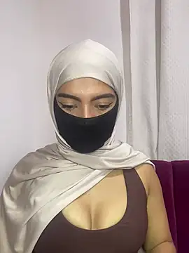Snapshot of jade_nassar chatting on July 2026 01:56:02 AM jade nassar online show from July 2026 01:56:02 AM
