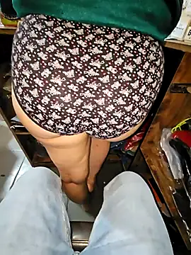 indianhotwife639 online show from April 2026 07:56:01 AM