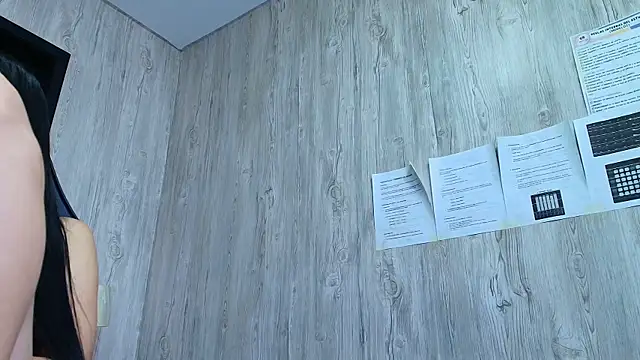 SkarlettAry online show from May 2026 02:37:01 PM