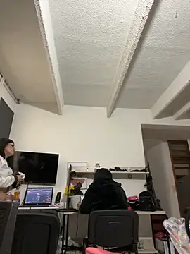 Alyha Cortes online show from October 2025 02:18:02 PM