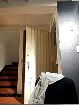 Emily Rivers  online show from October 2025 01:19:01 PM