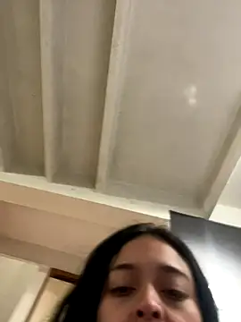 Emily Rivers  online show from October 2025 01:08:01 PM