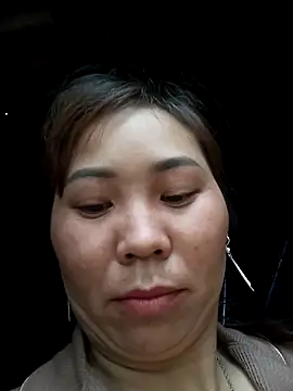 Snapshot of Mpchaola chatting on April 2026 11:09:02 PM Mpchaola online show from April 2026 11:09:02 PM