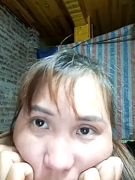 Snapshot of Mpchaola chatting on May 2026 12:32:02 PM Mpchaola online show from May 2026 12:32:02 PM