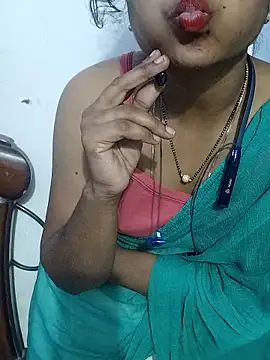 Snapshot of Varsha21 chatting on January 2026 10:51:01 AM Varsha21 online show from January 2026 10:51:01 AM