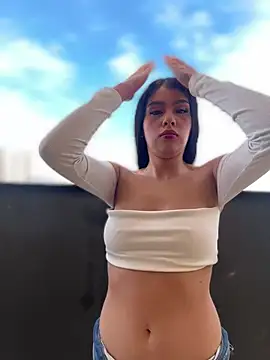 Snapshot of Linda_LS chatting on February 2026 04:13:01 PM Linda LS online show from February 2026 04:13:01 PM