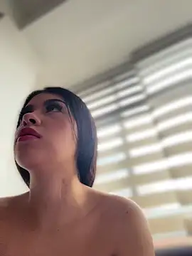 Snapshot of Linda_LS chatting on February 2026 06:56:01 PM Linda LS online show from February 2026 06:56:01 PM