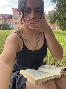 MiaRousexxx  online show from November 2025 05:35:01 PM