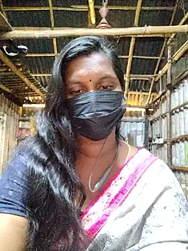 Snapshot of Tamildivya18 chatting on October 2025 03:59:01 AM Tamildivya18 online show from October 2025 03:59:01 AM