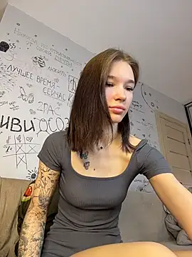 AsyaMiller online show from December 2025 06:47:02 PM