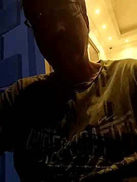 moonflower25 online show from October 2025 06:08:02 PM