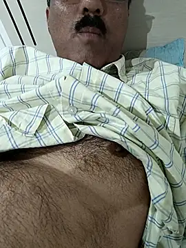 moonflower25 online show from October 2025 07:38:02 AM