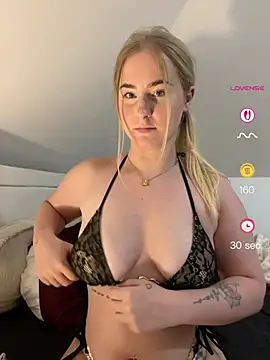 Lyn- online show from June 2026 03:32:02 PM