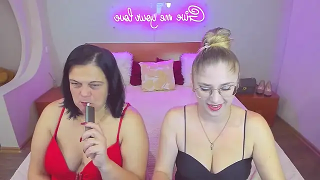 Your Exstasy online show from October 2025 08:04:01 AM