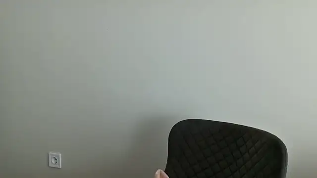 Snapshot of gglingeriee chatting on February 2026 09:06:02 AM gglingeriee online show from February 2026 09:06:02 AM