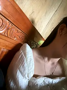 One-nice online show from November 2025 03:08:02 AM